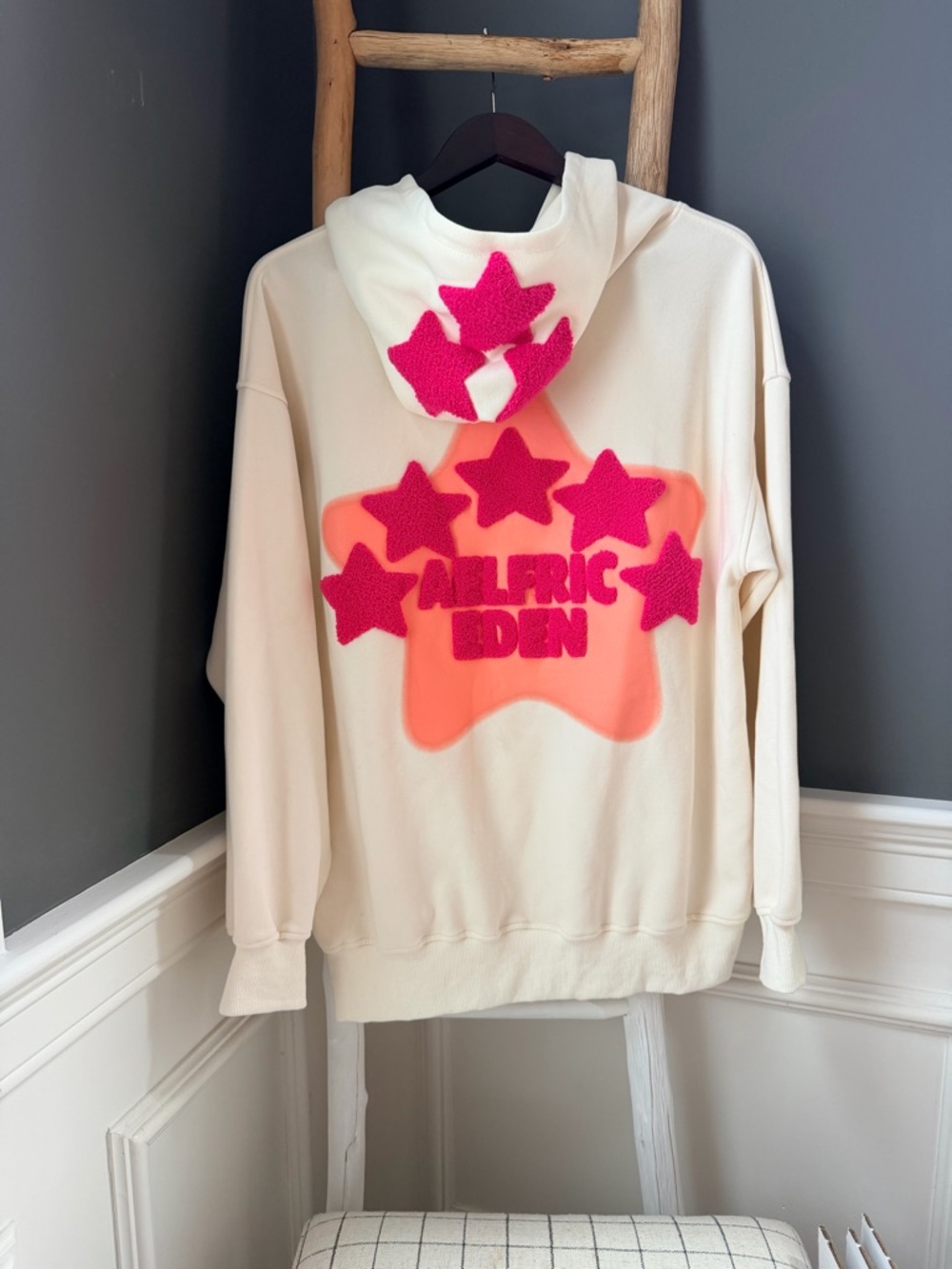 Aelfric Eden Ivory Hoodie with Pink and Coral Star Graphic